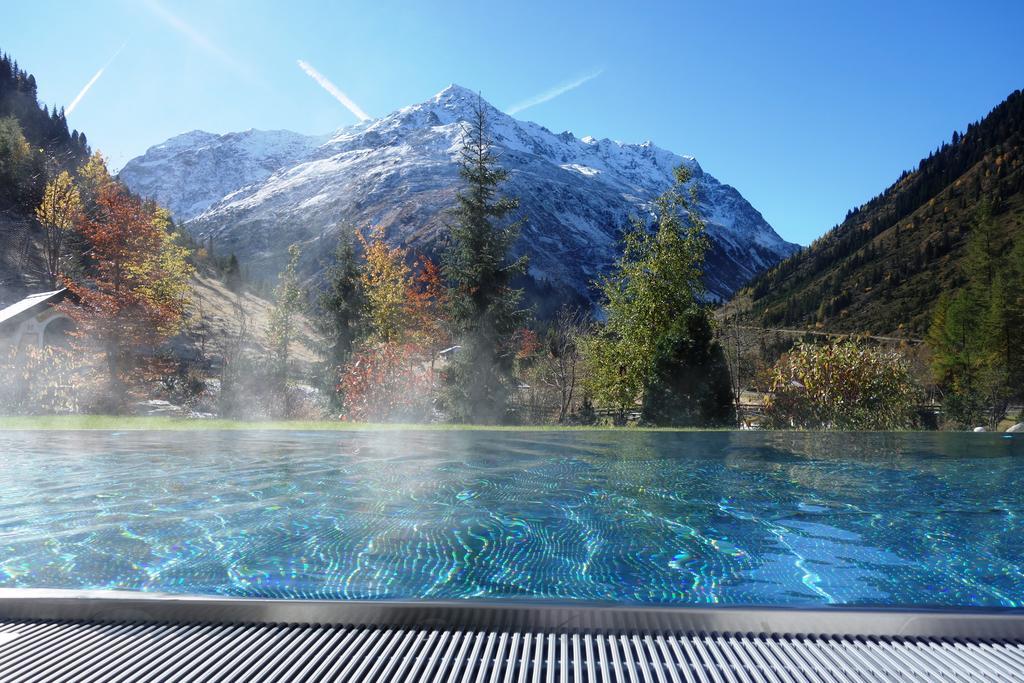 Boutique Hotel Mandarfnerhof Sankt Leonhard im Pitztal Exterior foto
